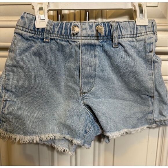 ZARA Girls Fringe Hem Elastic Waist Faded Denim Jean Shorts Light Blue Size 10 - Picture 2 of 7